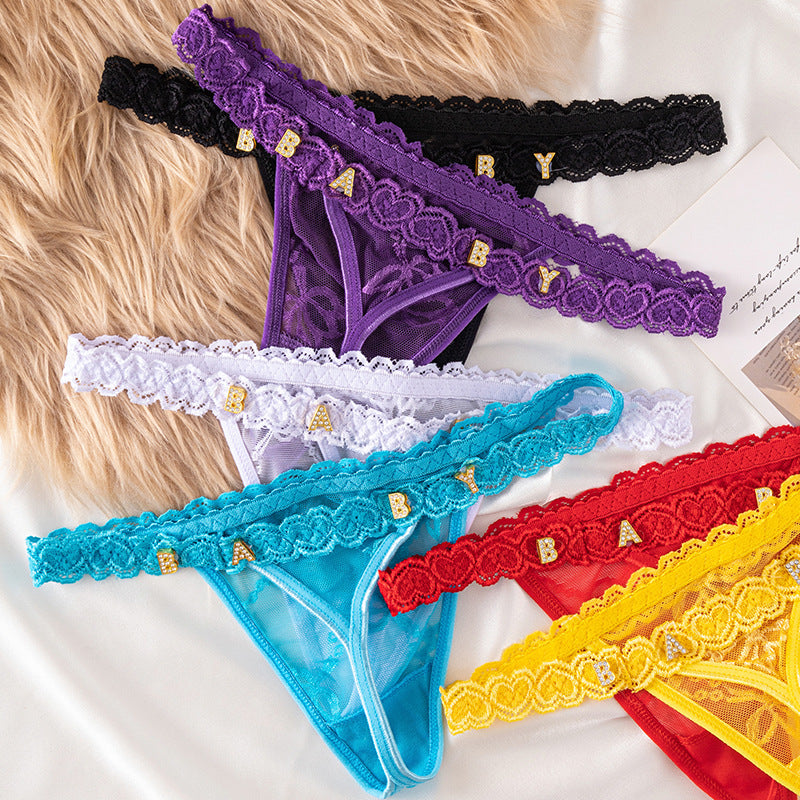 String séduisant pour femme en dentelle en forme de cœur, transparent et orné de strass en forme de lettres