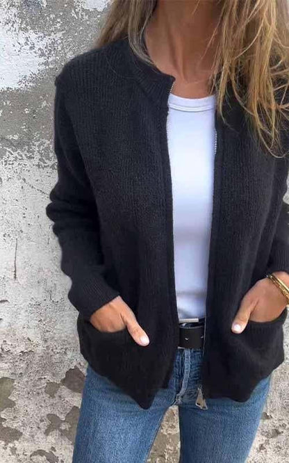 🧥Veste Tricotée à Col Rond – Fermeture Éclair Pratique, Douce & Confortable pour Tous les Jours👚