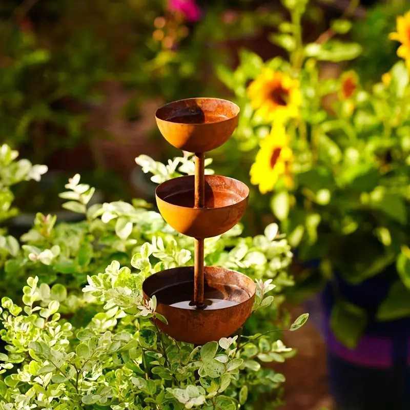 🐦 Redonnez vie à votre jardin ! Abreuvoir à oiseaux paisible avec récupérateur d’eau de pluie pour accueillir la faune sauvage de votre jardin.🌿