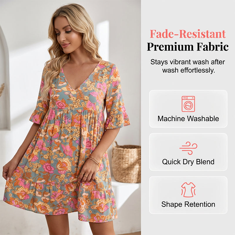 🌸 Une touche estivale chic : une robe à fleurs à col en V pour toutes les occasions🌞