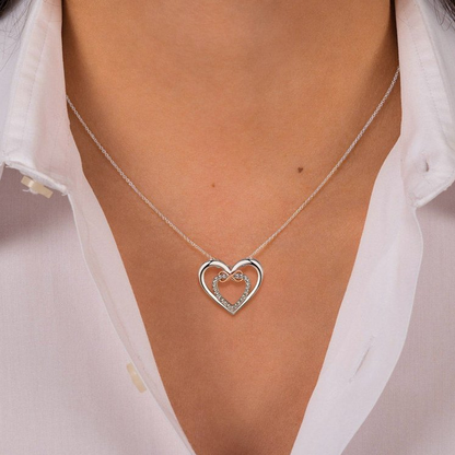 🎁💕 À offrir à votre bien-aimé(e)💕 Collier à double cœur à la mode