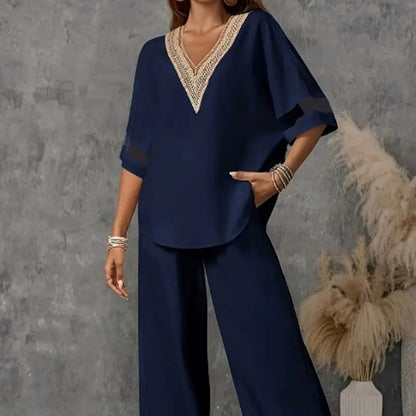 Un élégant haut à col en V et un pantalon à jambes larges,  ensemble deux pièces