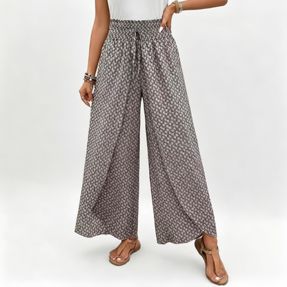 Pantalon large à taille smockée et fente pour femme
