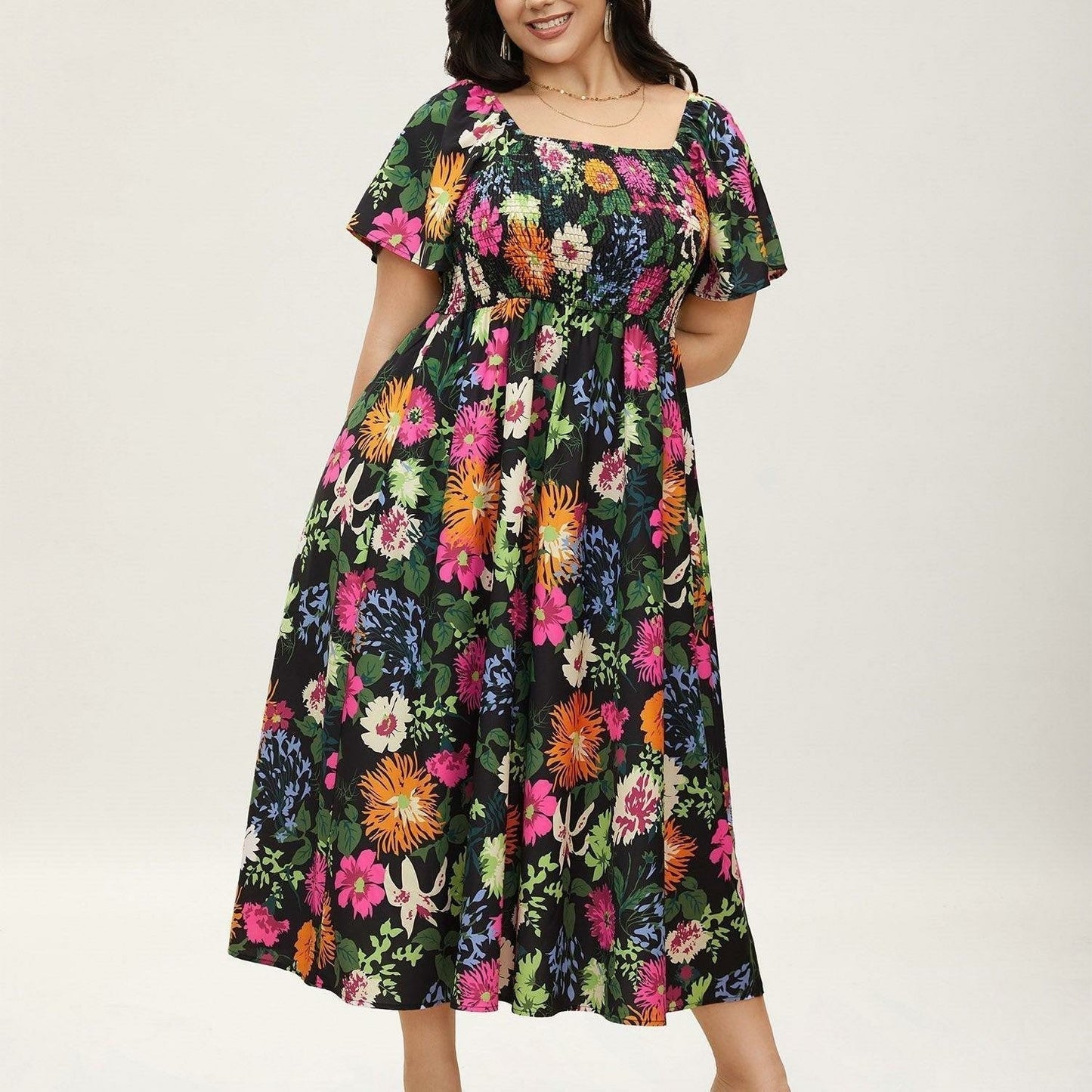 ⏰Soldes d'été : 70 % de réduction💃Robe midi à fleurs, col carré et smocks, avec poches