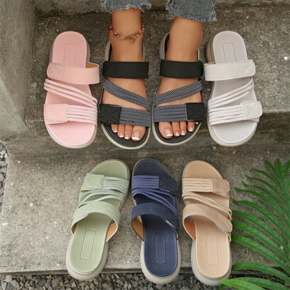 👡🔥  Le look le plus tendance de cet été !！Sandales plates décontractées à lanières multiples pour femme