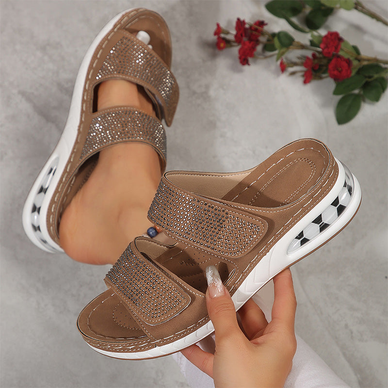 👡 Réapprovisionnement – dépêchez-vous ! Sandales pour femmes à talons compensés ornées de strass scintillants