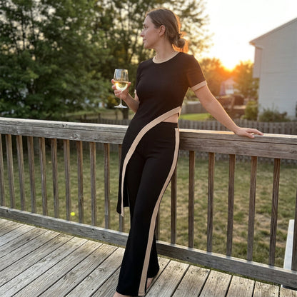 Ensemble haut à manches courtes et pantalon évasé pour femme