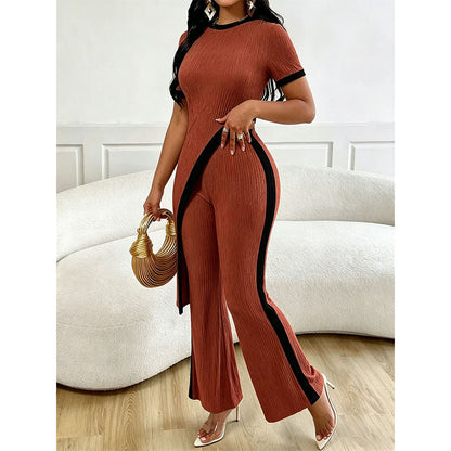 Ensemble haut à manches courtes et pantalon évasé pour femme