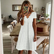 🌷 Robe élégante en broderie anglaise, décolleté ondulé 🤍 Robe midi évasée manches courtes, tissu léger convenant aux sorties quotidiennes