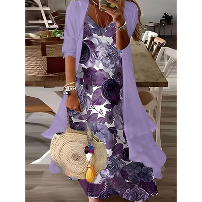 🌊 Tenue complète bohème fluide, robe longue motif artistique et kimono léger parfait pour les vacances✨ 🤍 Tenue de vacances deux‑pièces, tissu aéré, look décontracté et charmant