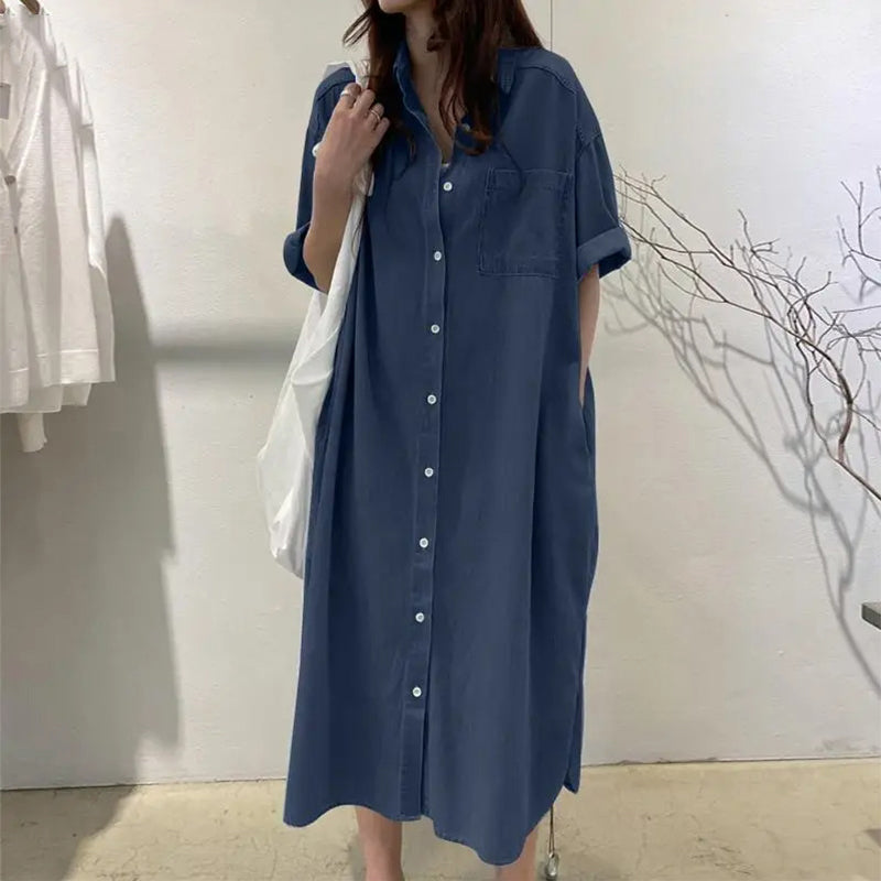 🔥‑50 % Robe longue en jean coupe décontractée boutonnée devant🤍✨ Robe‑chemise pratique avec poches, style simple et intemporel